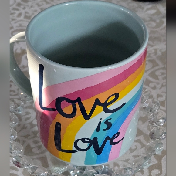 Love is Love ❤️ Large Mug • NEW • - Picture 3 of 4